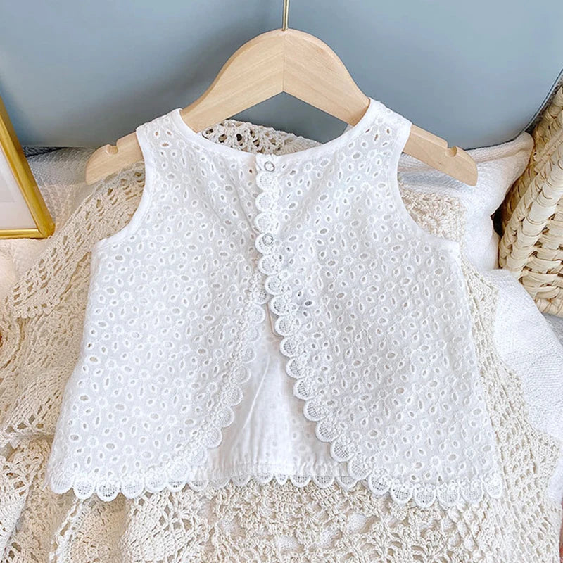 Girls 2022 Summer Clothing Sets Hollow Lace Suit Baby Casual Sleeveless T-shirt+Shorts Kids Clothing Sets Baby Clothes Outfits