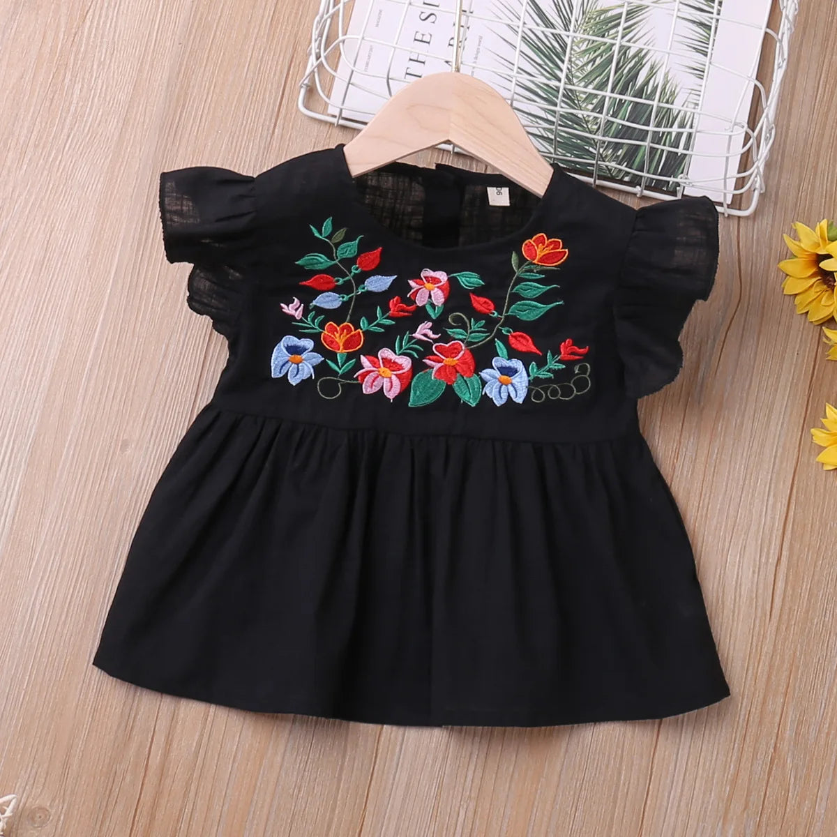 Humor Bear  Girls Clothes Set Summer Flying-Sleeve  Floral Embroidery T-Shirt + Solid Shorts  2pcs Casual Children Clothes